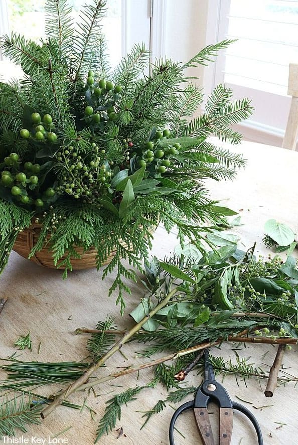 bowl-of-natural-greenery-for-the-holidays-diy