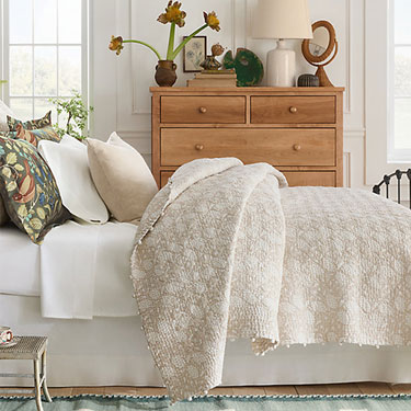 19 Neutral home Decor Pieces That Go with Everything (Any Style Or Season) – The Honeycomb Home