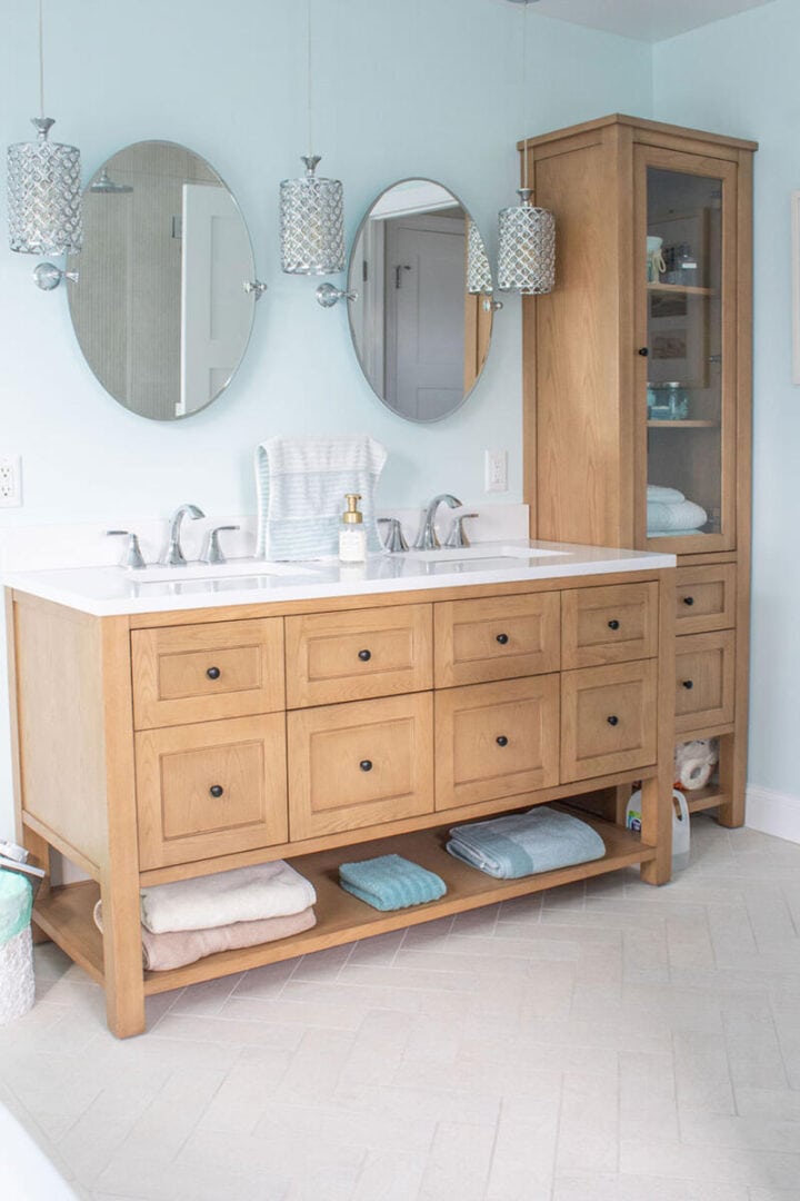 modern-coastal-master-bathroom-design